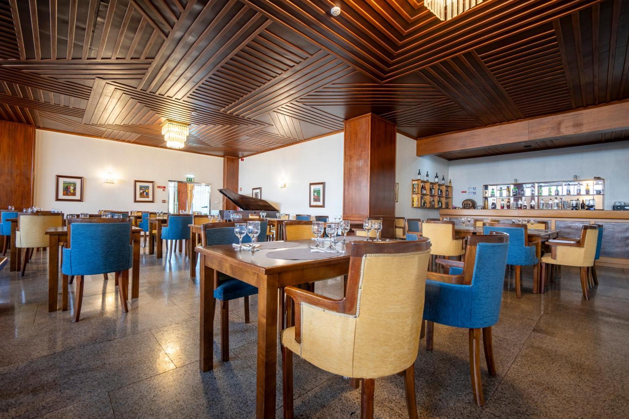 Hotel Onix Viseu Esterno foto