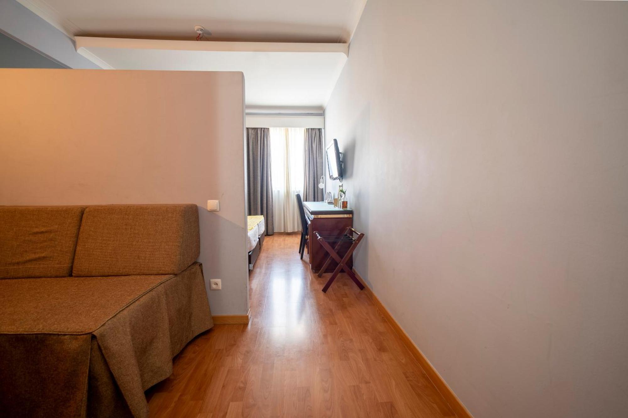 Hotel Onix Viseu Esterno foto