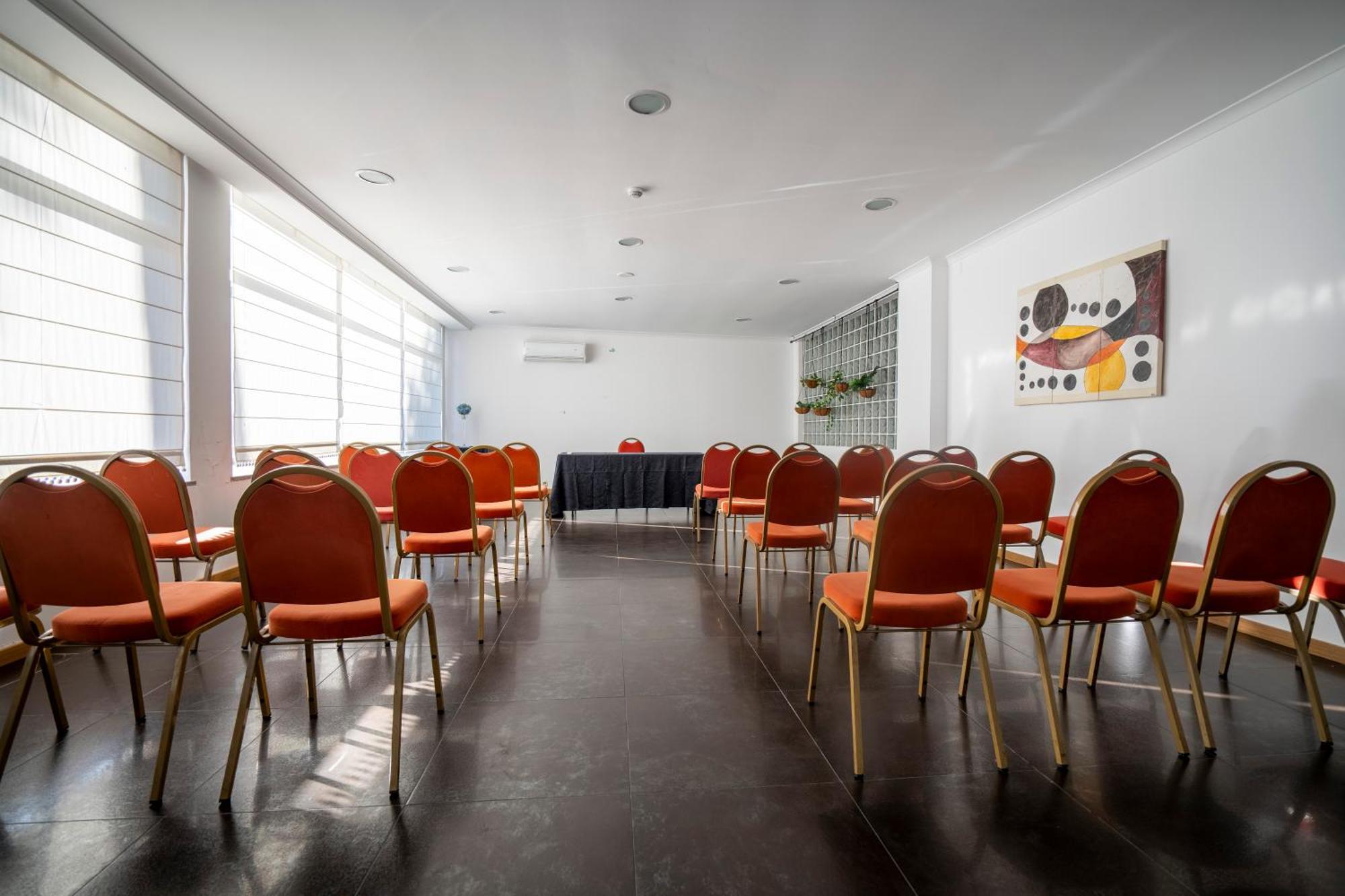 Hotel Onix Viseu Esterno foto
