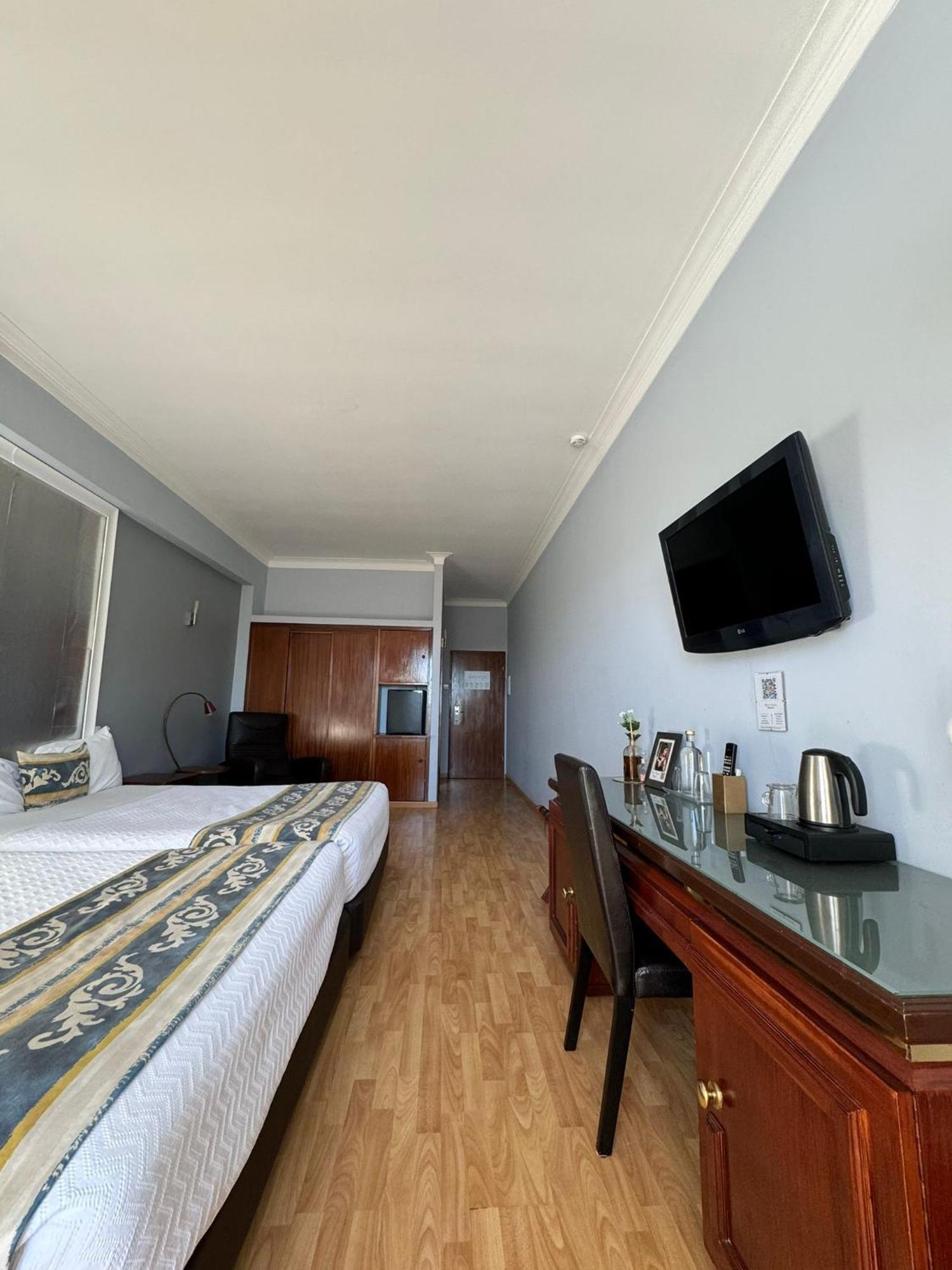 Hotel Onix Viseu Esterno foto